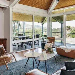 https://cape-breeze.hotelsbyronbayaustralia.com